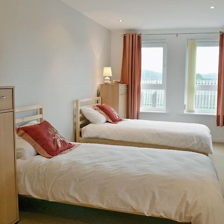 Waters Edge Villa Llanelli Eksteriør billede