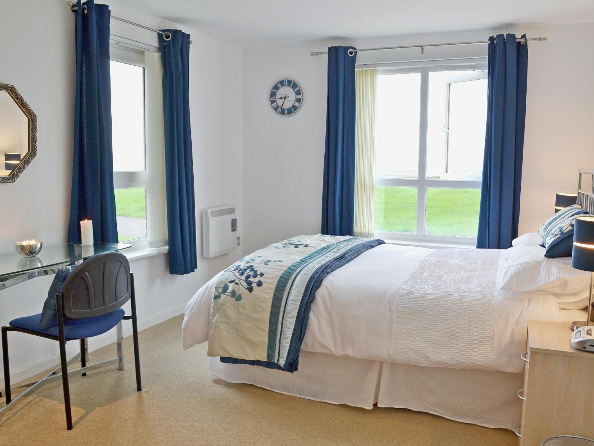 Waters Edge Villa Llanelli Eksteriør billede