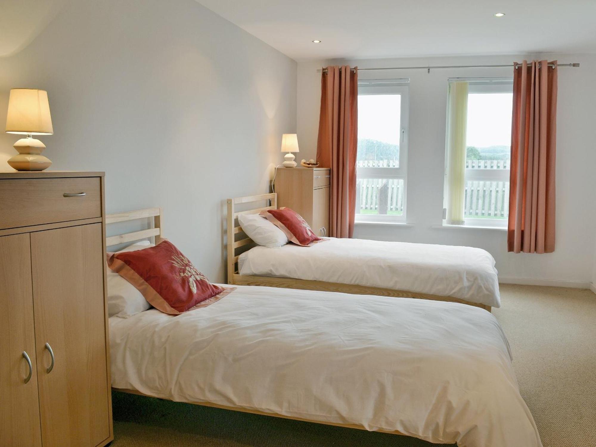 Waters Edge Villa Llanelli Eksteriør billede
